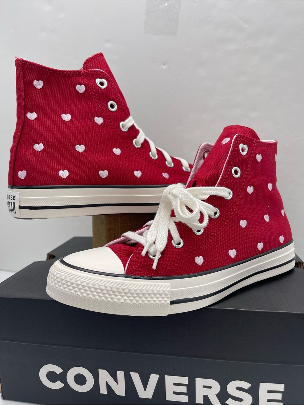 Converse A19065F WMNS 
CTAS HI
DAYS AHEAD/VINTAGE WHITE Sneakers 
Heart Print - Picture 10 of 16